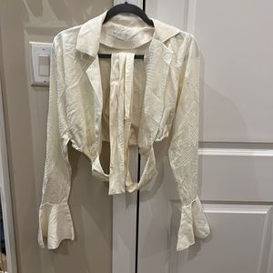 Divine wrap top
